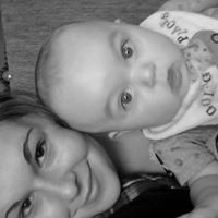 Kayla Welch Photo 8