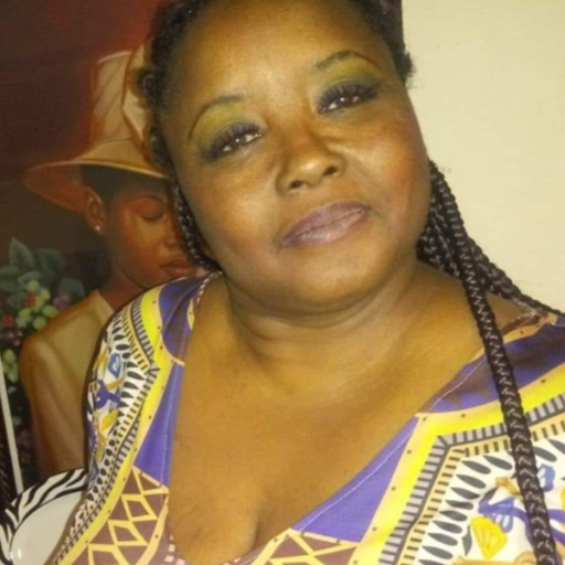 Denise Parker Photo 3