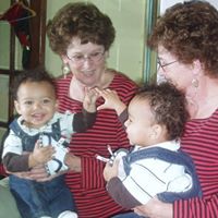 Linda Foster Photo 27
