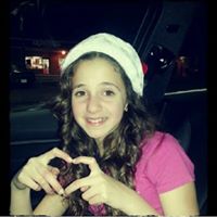 Megan Peterson Photo 24