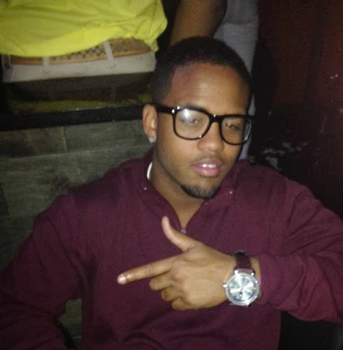 Devin Sampson Photo 19