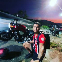 Reinaldo Medina Photo 4