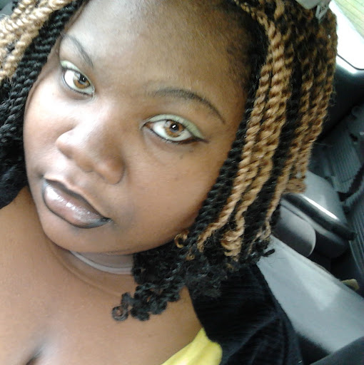 Christina Blake Photo 40