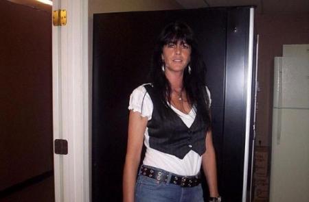 Michele Stewart Photo 40