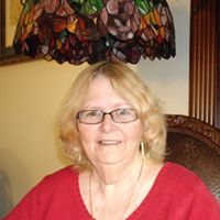 Caroline Larsen Photo 18