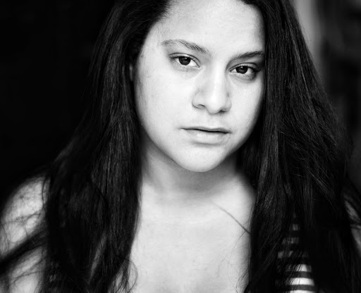 Nicole Quinones Photo 30