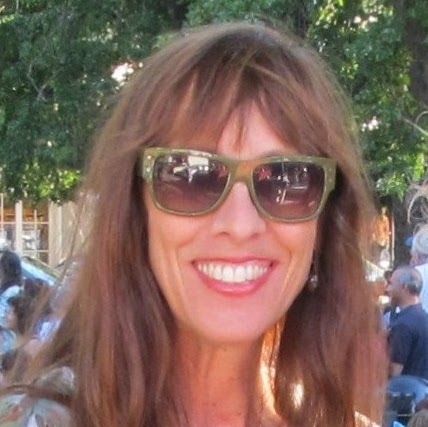 Suzanne Livingston Photo 17