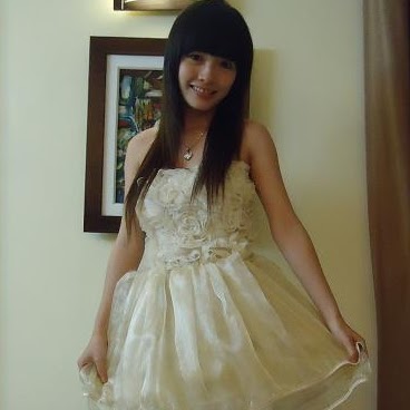 Lona Nguyen Photo 20
