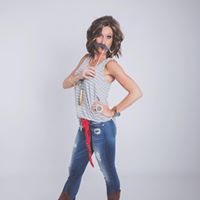 Michelle Mclean Photo 32