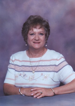 Georgia Thompson Photo 16