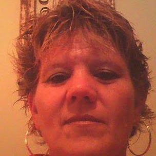 Lisa Mott Photo 15