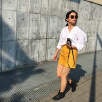 Julia Chen Photo 19