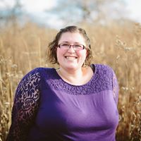 Kristen Pratt Photo 25