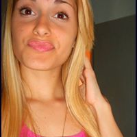 Renata Gutierrez Photo 14