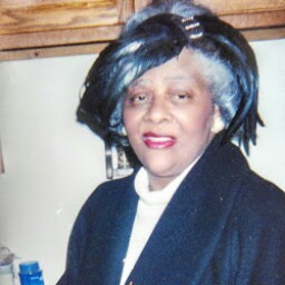 Sandra Mckinley Photo 27
