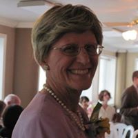 Helen Williamson Photo 29