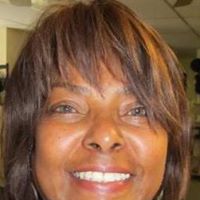Bernadine Davis Photo 12