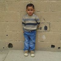 Daniel Urbina Photo 39