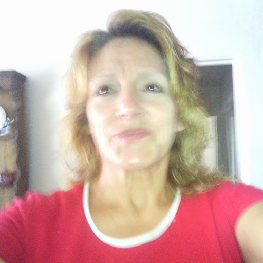 Annette Wood Photo 31