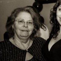 Eleanor Jones Photo 19