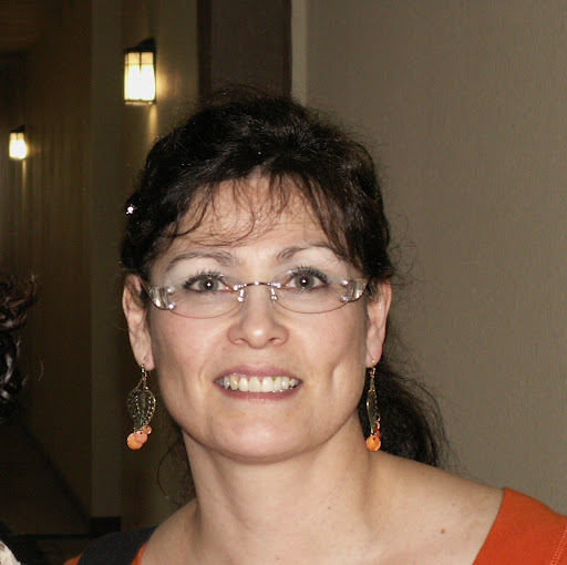Sylvia Clark Photo 27