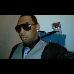Antonio Rowe Photo 5