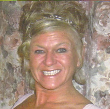 Marian Edwards Photo 40