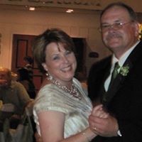Donna Singleton Photo 33