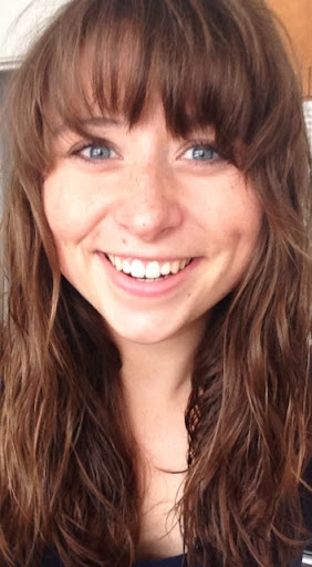 Emily Andrews Photo 27