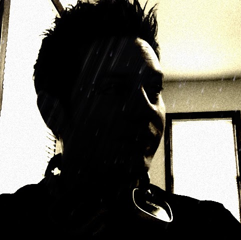 Jonathan James Photo 9