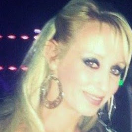 Carla Garrett Photo 26