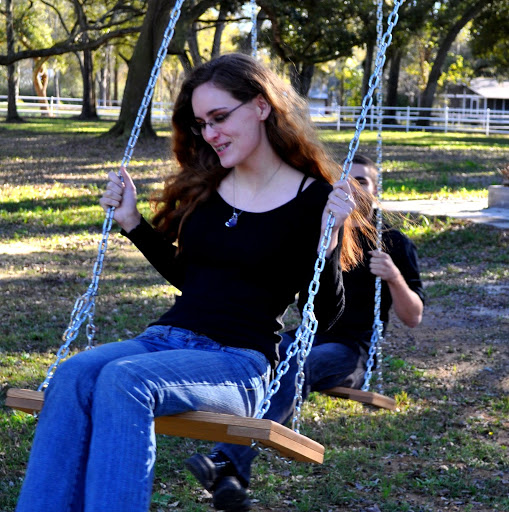 Samantha Garner Photo 39