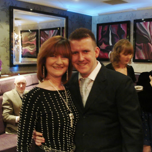 Frances Devine Photo 8