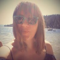 Amanda Earley Photo 12
