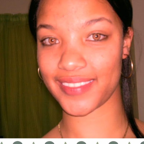 Nadia Walker Photo 29