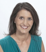 Jennifer Watson Photo 2