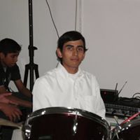 Ralph Gomez Photo 36