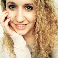 Michelle Albrecht Photo 19
