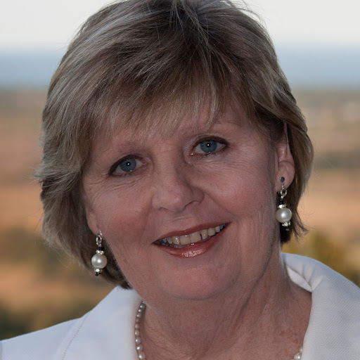 Julie Boyd Photo 22