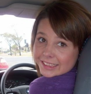 Emily Templeton Photo 10