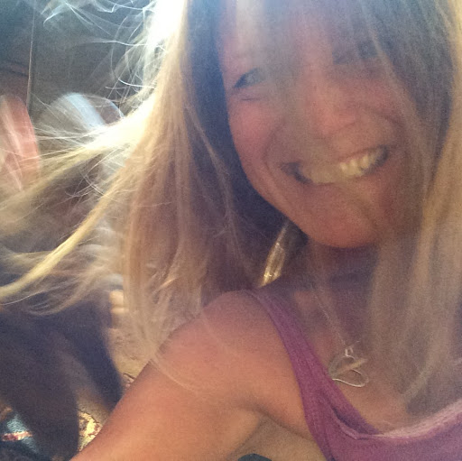 Bonnie Hicks Photo 34
