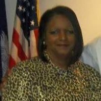 Jenell Thompson Photo 4