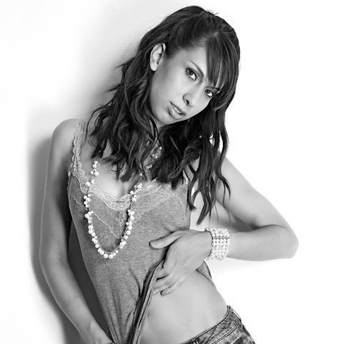 Felicia Pope Photo 30