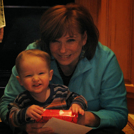 Elizabeth Fielding Photo 5