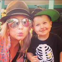 Amy Skinner Photo 33