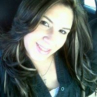 Stephanie Gomes Photo 16