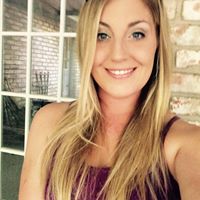 April Hull Photo 17