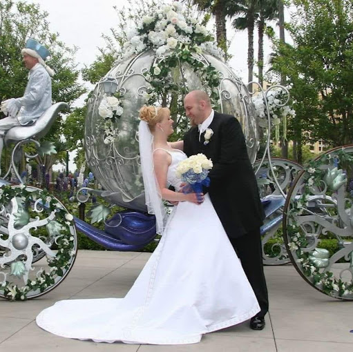 Michele Barker Photo 36