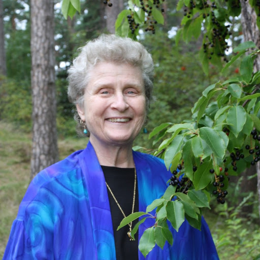 Susan Gregg Photo 25