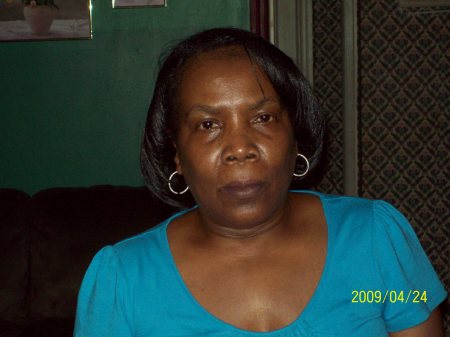 Barbara Hill Photo 30